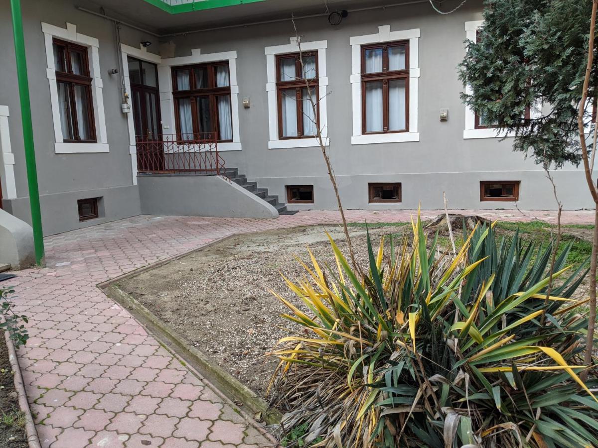Flora Residence Temešvár Exteriér fotografie